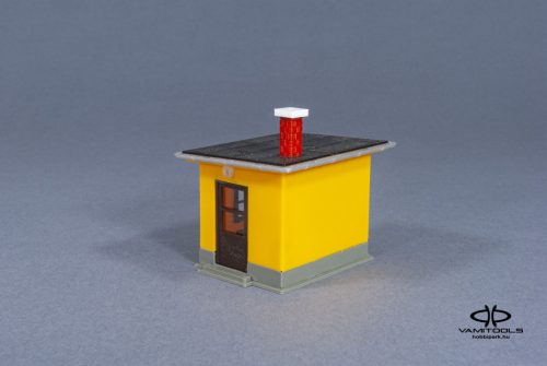 Trackside shanty {513}