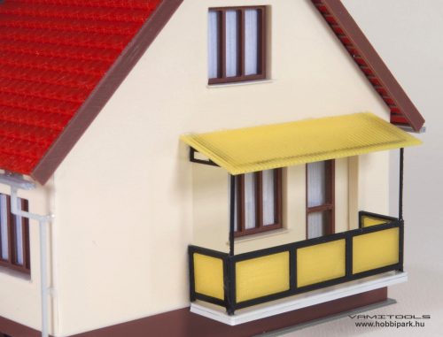 Nyeregtetős családi ház {001}