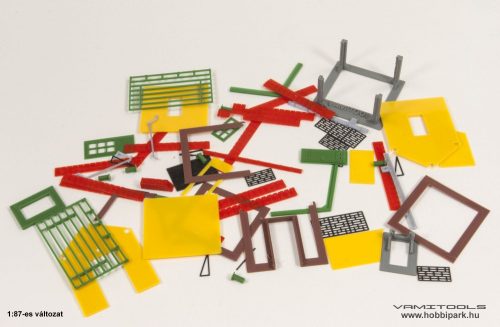 Trackside shanty {520}