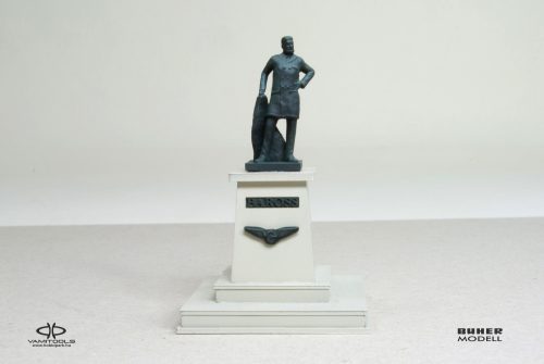 Baross statue {2224}