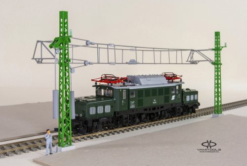 Vezetéktartó oszlop feszítőművel {2254}