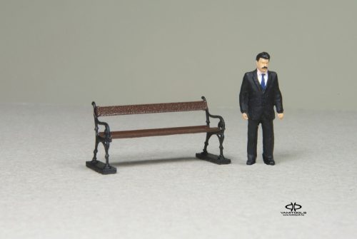 Cast iron bench {2249}