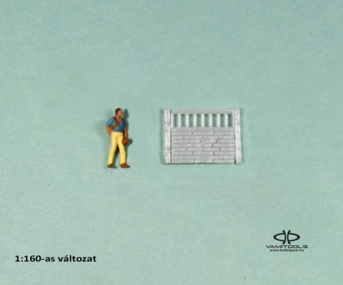 Concrete fence {2367}