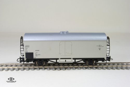 Ladder to Roco refrigerated wagon {2194}