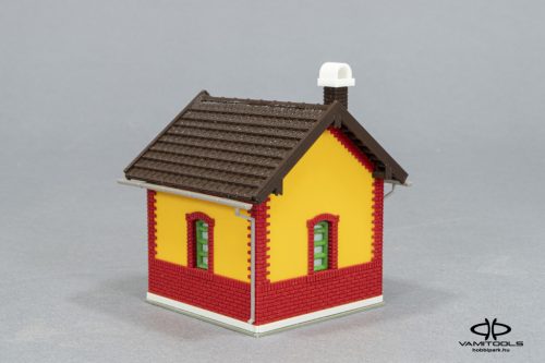 Trackside shanty {729}