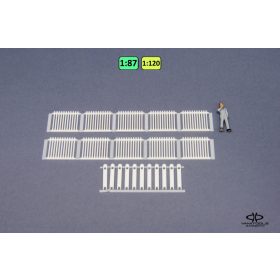 Italian railway fence {2575}