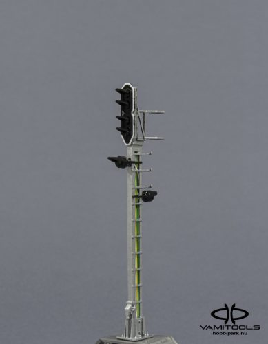 Railway signal GYRY+W+G {2597}